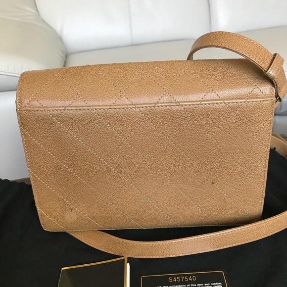 Vintage Chanel Caviar Classic Flap Bag - Picture 2 of 8